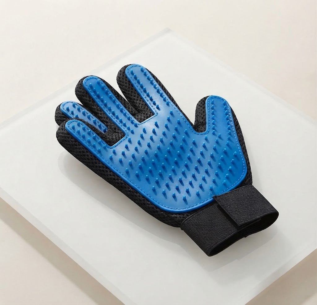 The Magic Grooming Glove for Pets